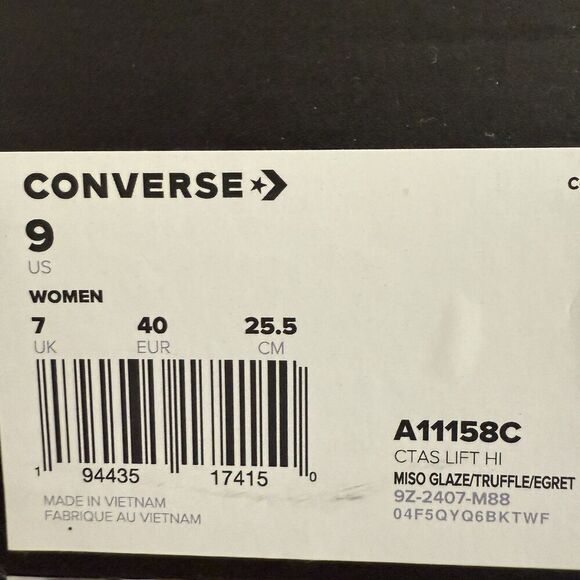 New Converse Chuck Tayor Platform Weatherized Leather Women's Sneakers Size 9 - Picture 7 of 7